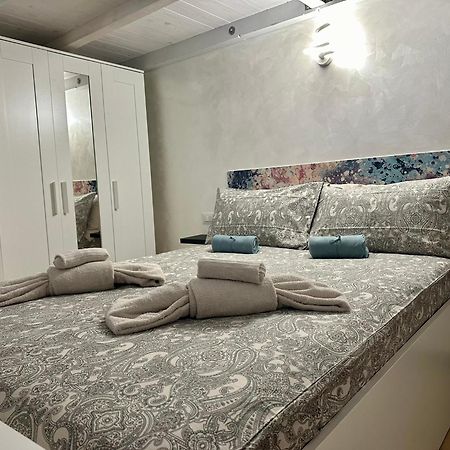 Il Rifugio Dei Santi Centralissimo Parking Free Genua Zewnętrze zdjęcie